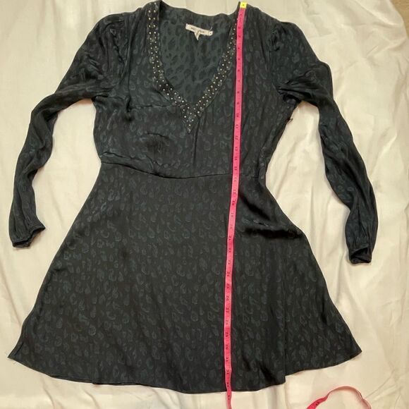 Avec Les Filles Gray Long Sleeve Studded Dress, size M - EUC - Picture 11 of 12